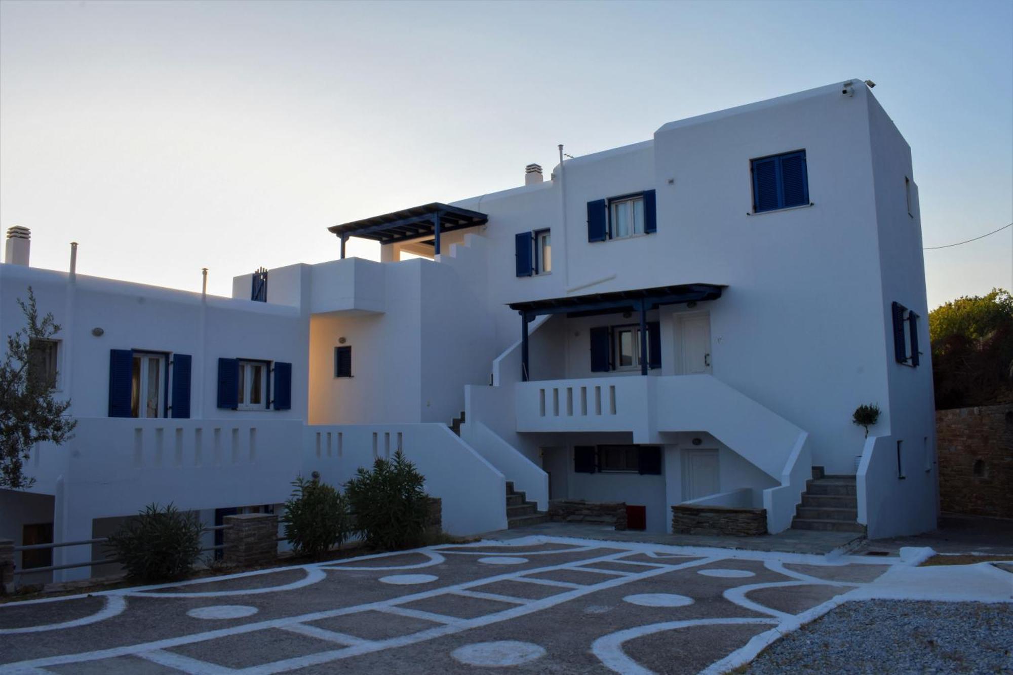 Villa Maniati Studios Agios Petros Exterior photo