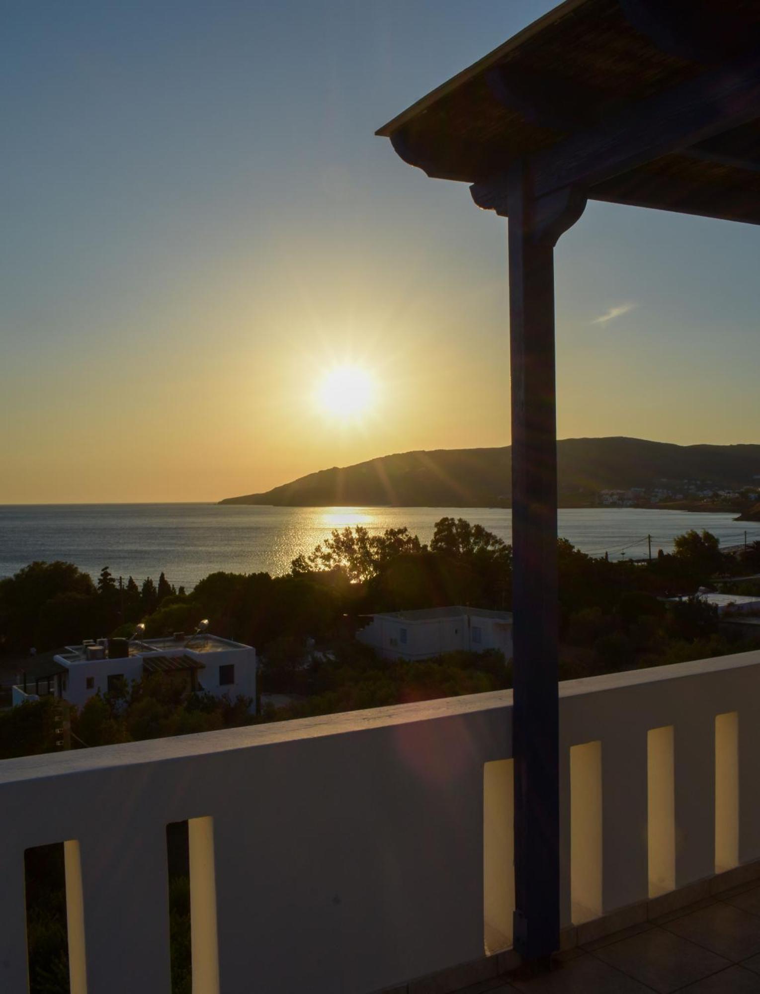 Villa Maniati Studios Agios Petros Exterior photo